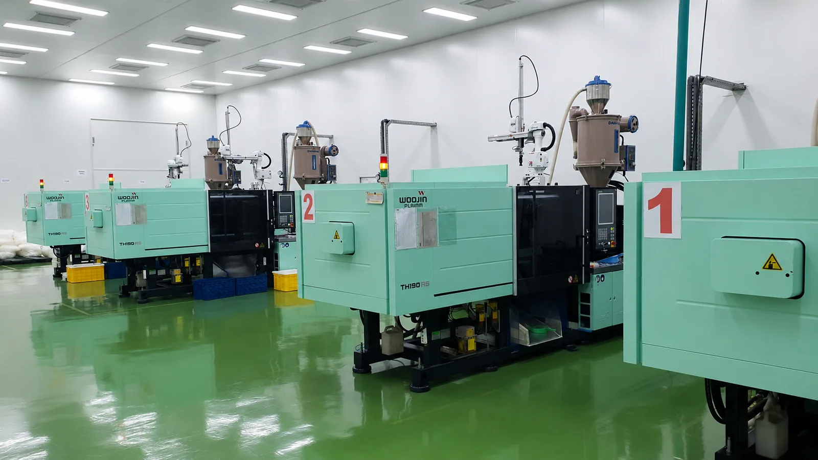 Injection moulding machine room
